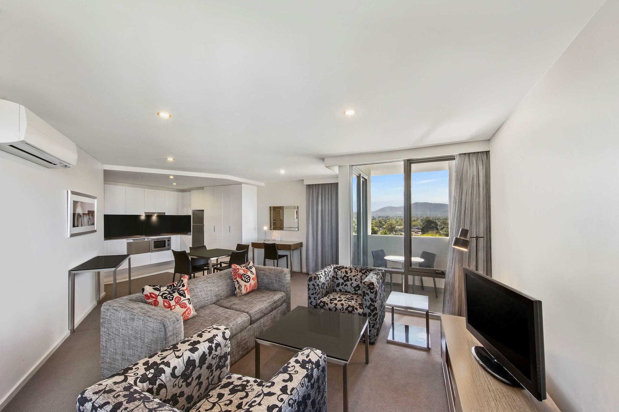 Adina Serviced Apartments Canberra Dickson Eksteriør bilde